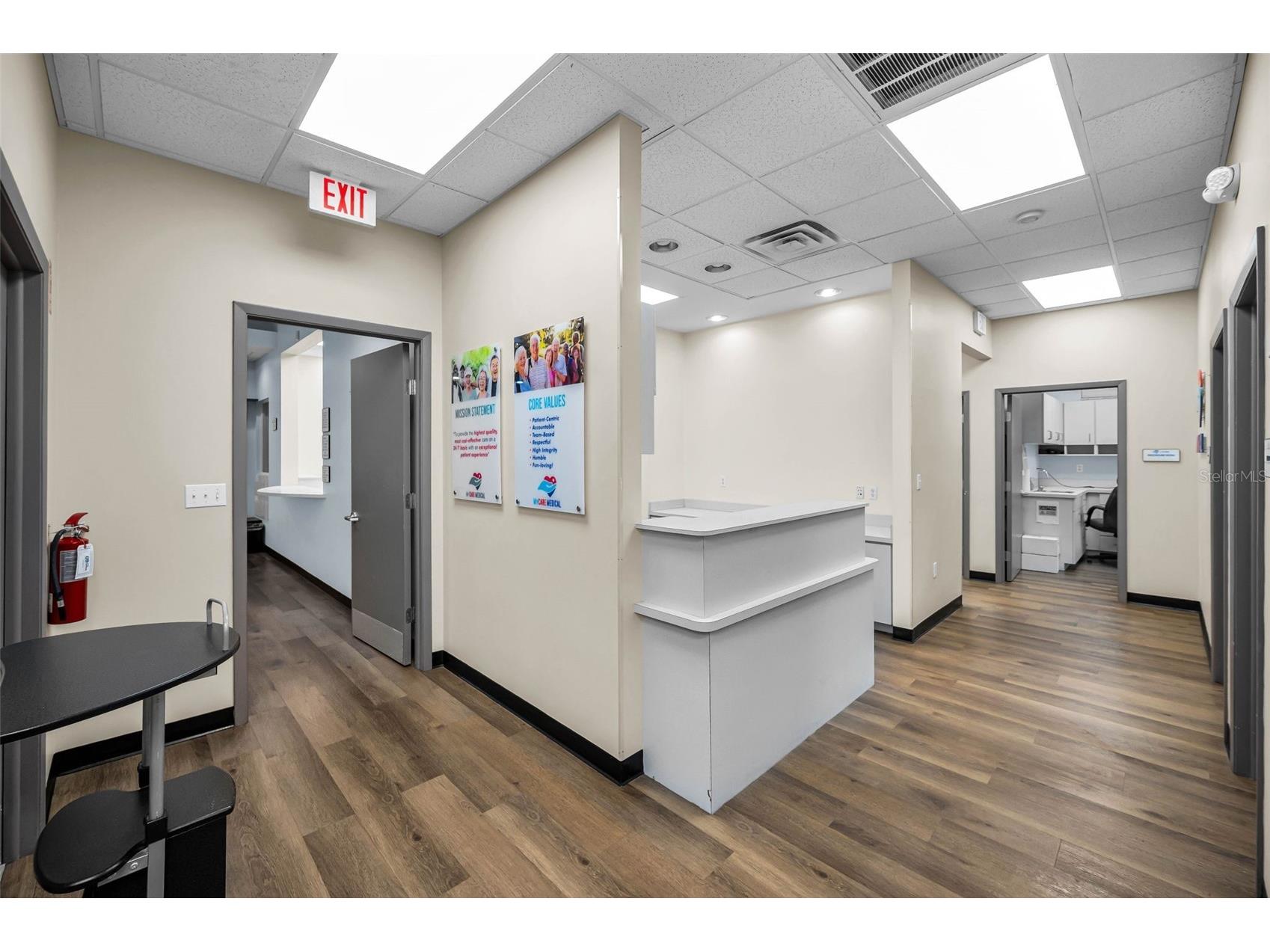 7047 66th Street N Pinellas Park FL 33781 TB8519119 image11