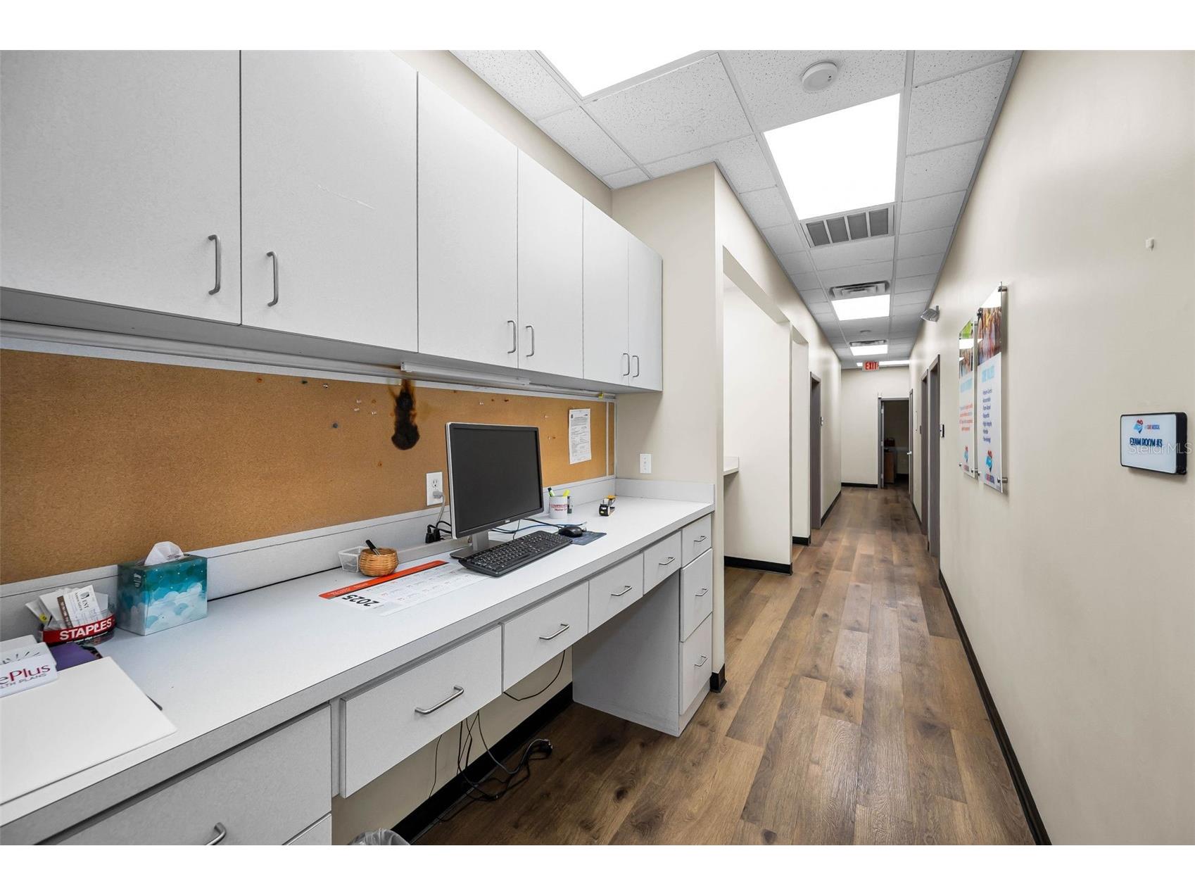 7047 66th Street N Pinellas Park FL 33781 TB8519119 image15