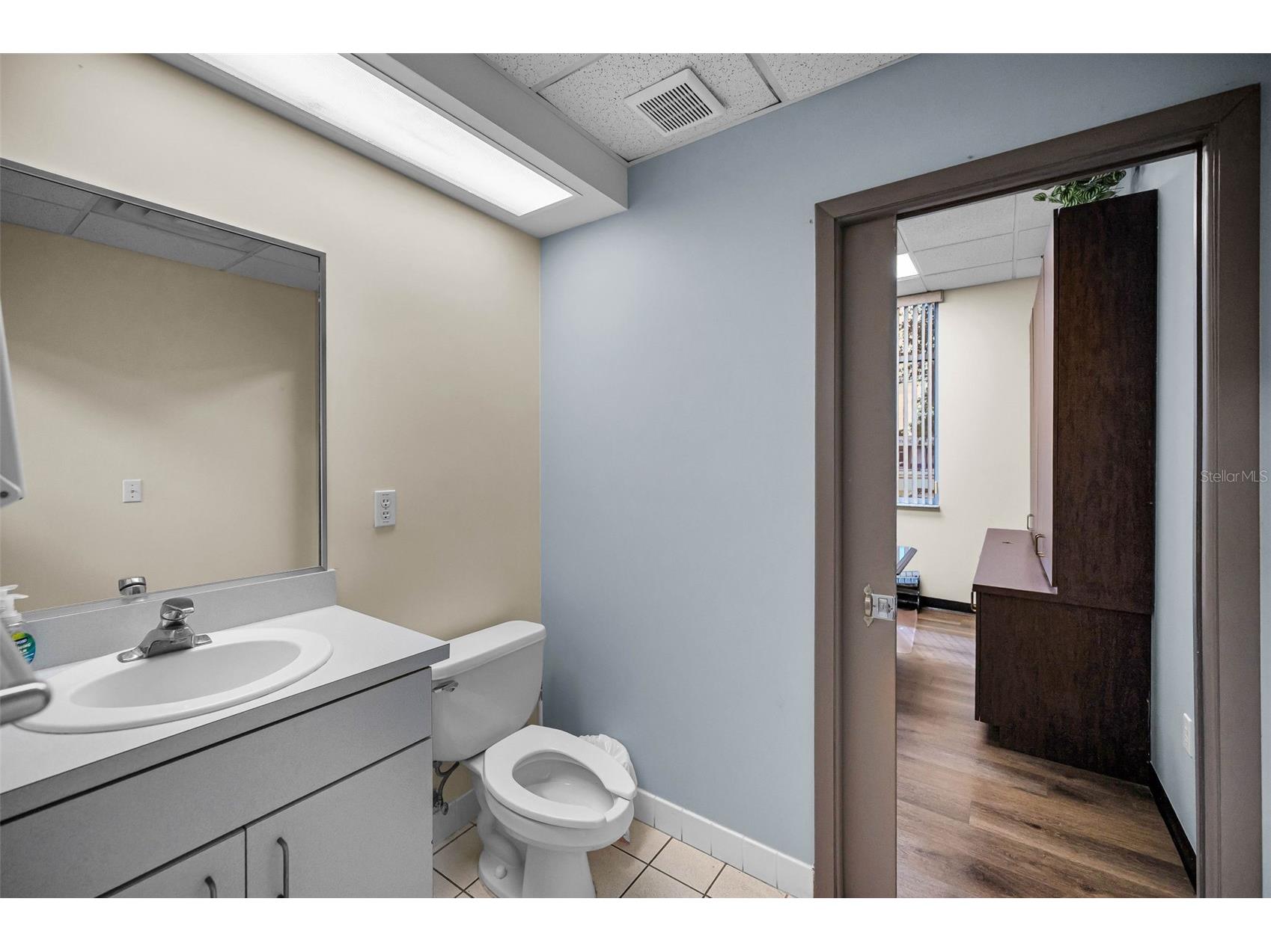 7047 66th Street N Pinellas Park FL 33781 TB8519119 image27