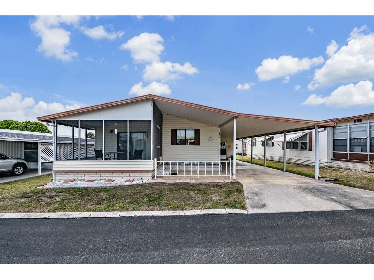 7047 El Matador Street Zephyrhills FL 33541 TB8506572 image1