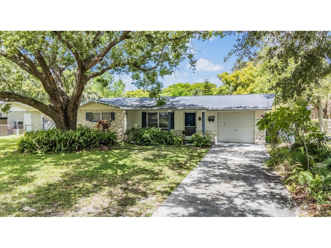 7047 Green Street New Port Richey FL 34652 TB8413498 image1