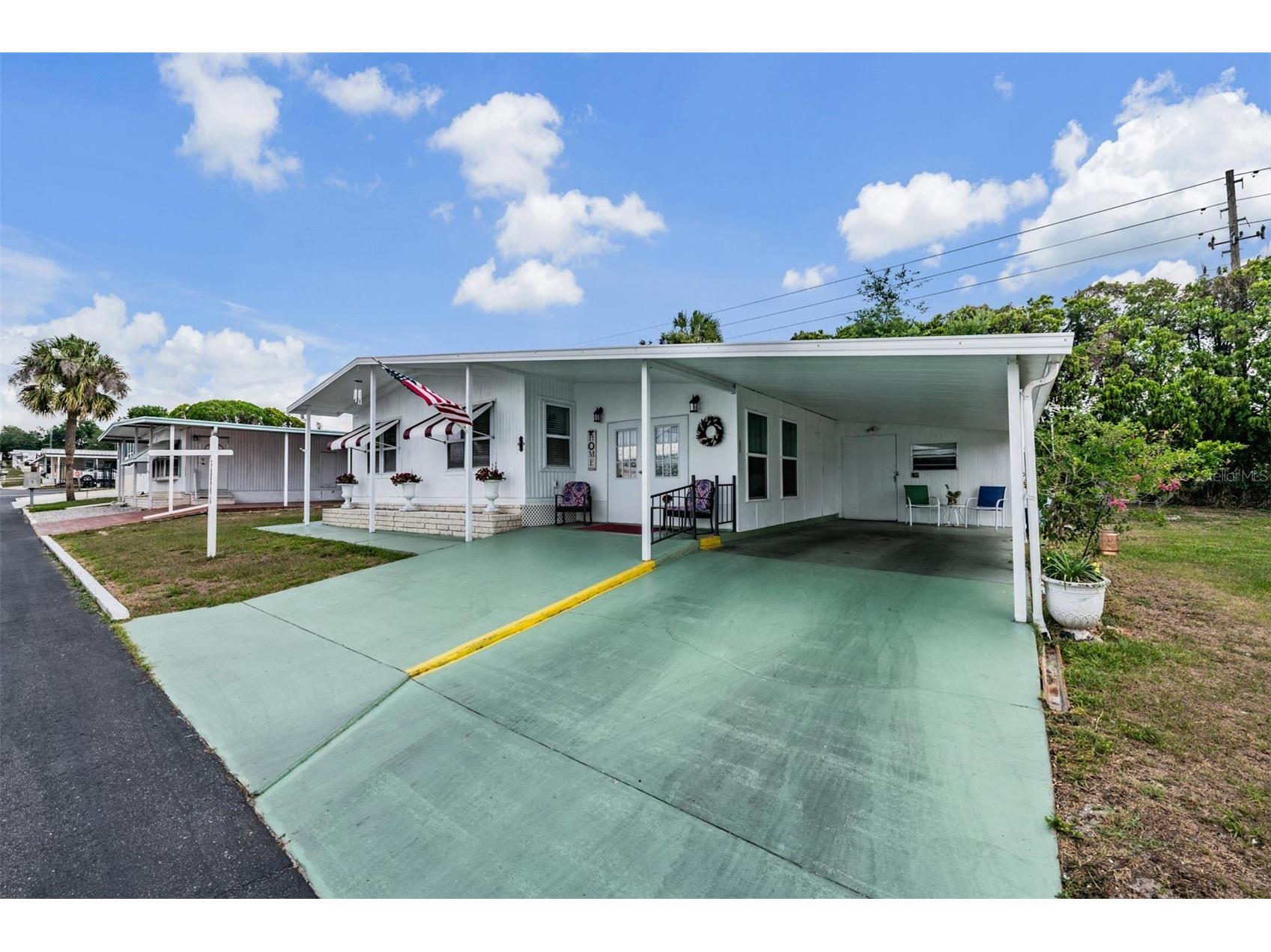 7048 El Meyers Street Zephyrhills FL 33541 TB8502875 image3