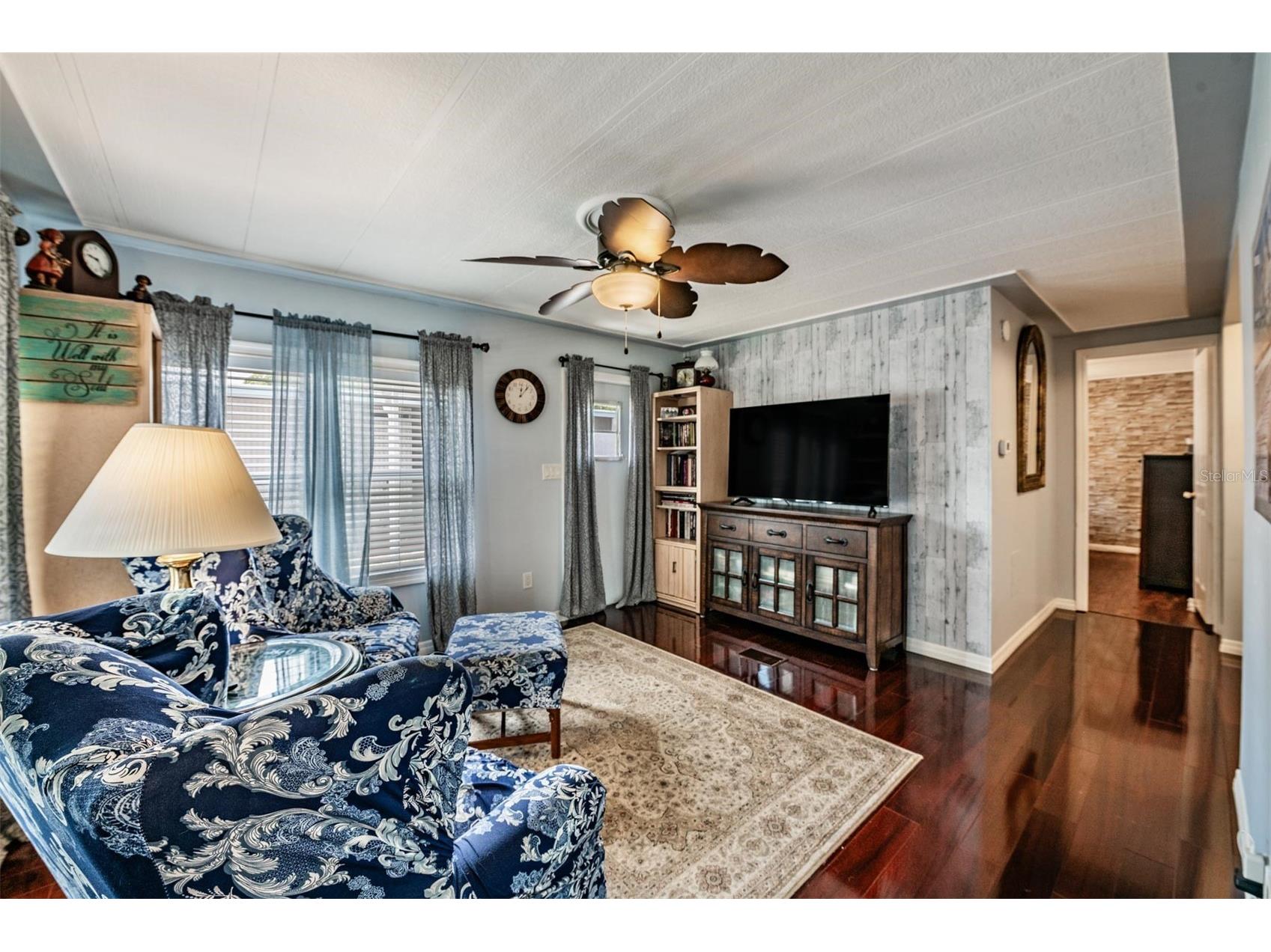 7048 El Meyers Street Zephyrhills FL 33541 TB8502875 image6
