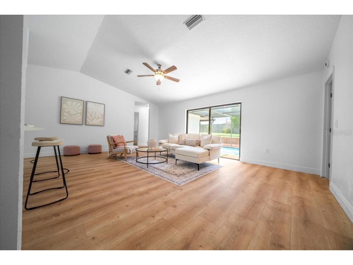 7048 Oberon Avenue Spring Hill FL 34608 W7873153 image7