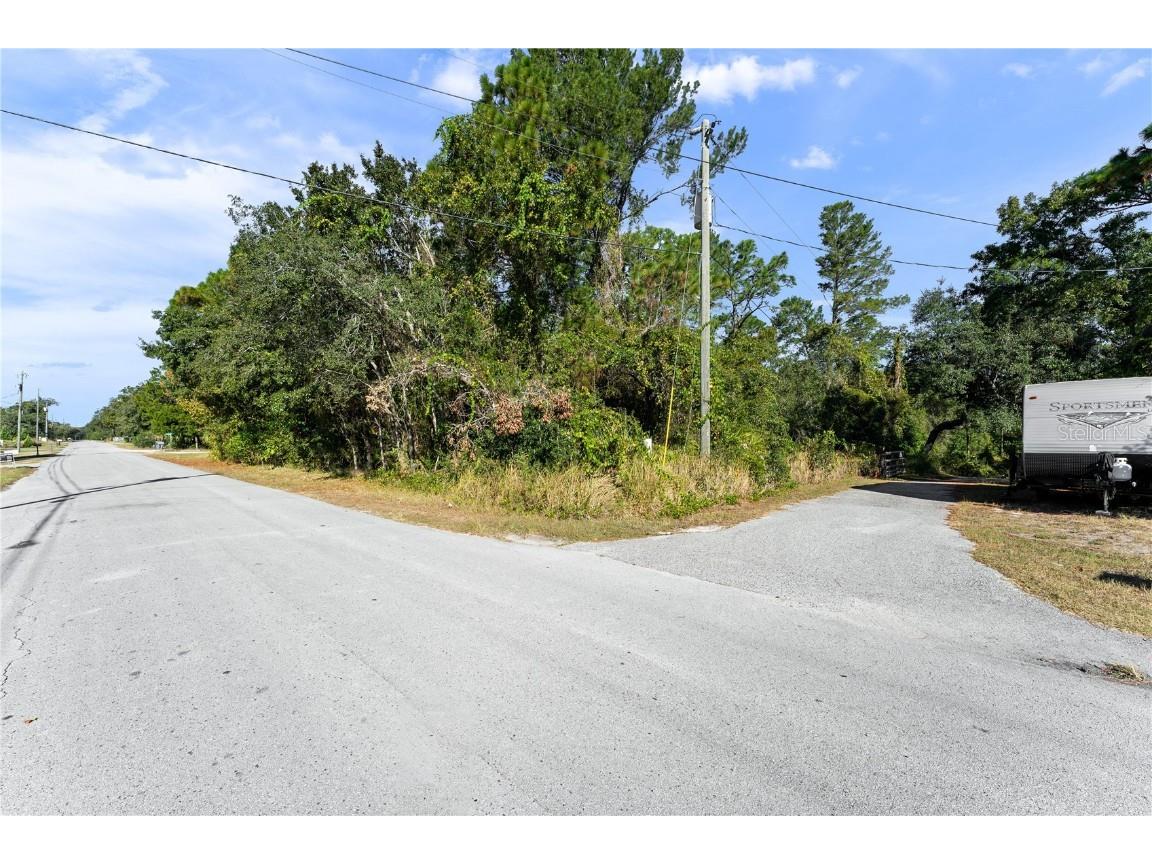 7049 Centerwood Avenue Spring Hill FL 34606 TB8437986 image2