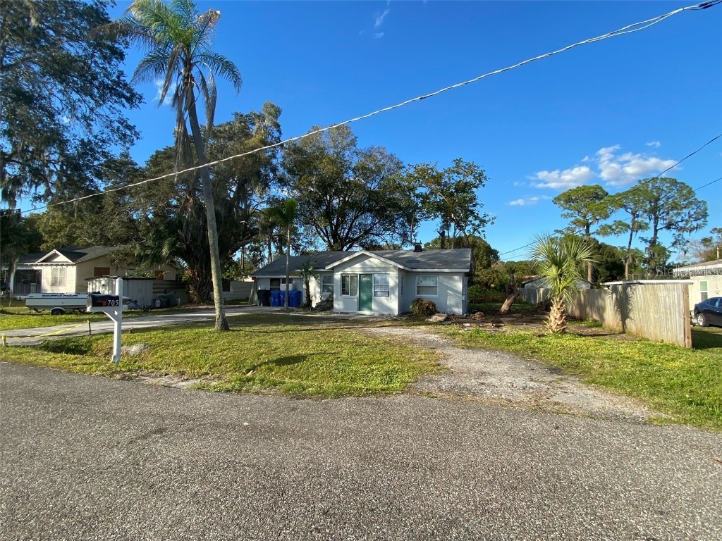 705 10 Avenue Ruskin FL 33570 O6080562 image1