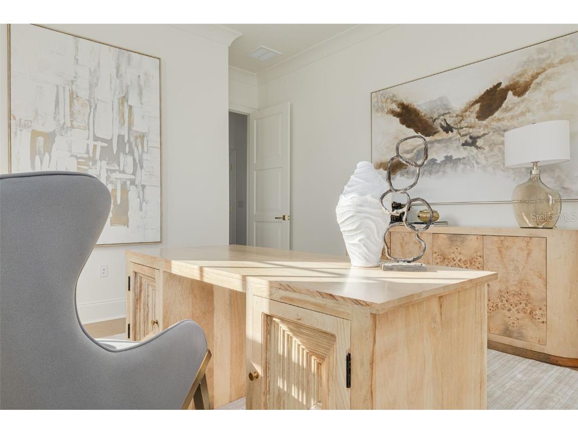 705 17th Avenue NE Saint Petersburg FL 33704 TB8421082 image23