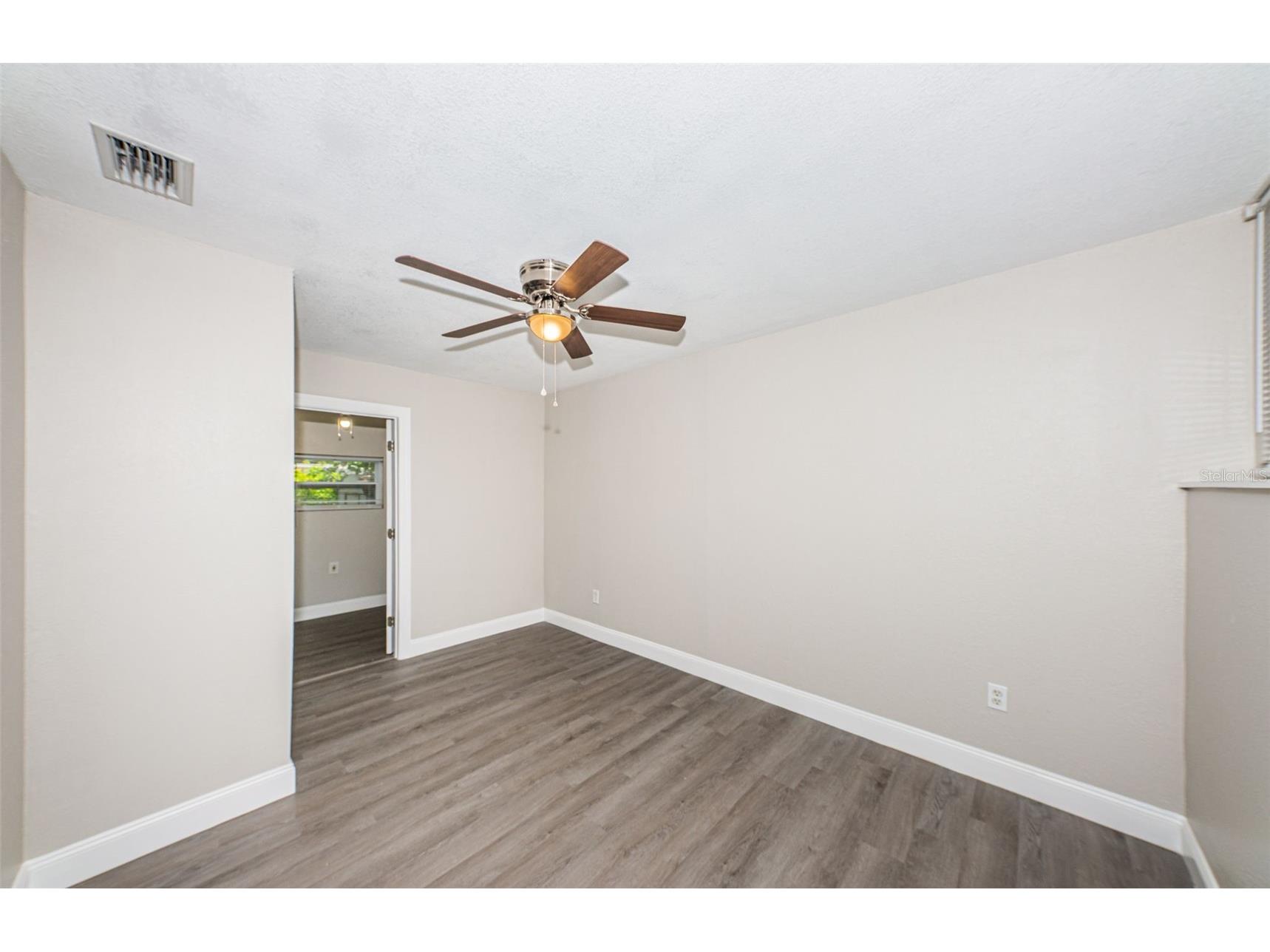 705 3rd Avenue NE #C Largo FL 33770 TB8507899 image18