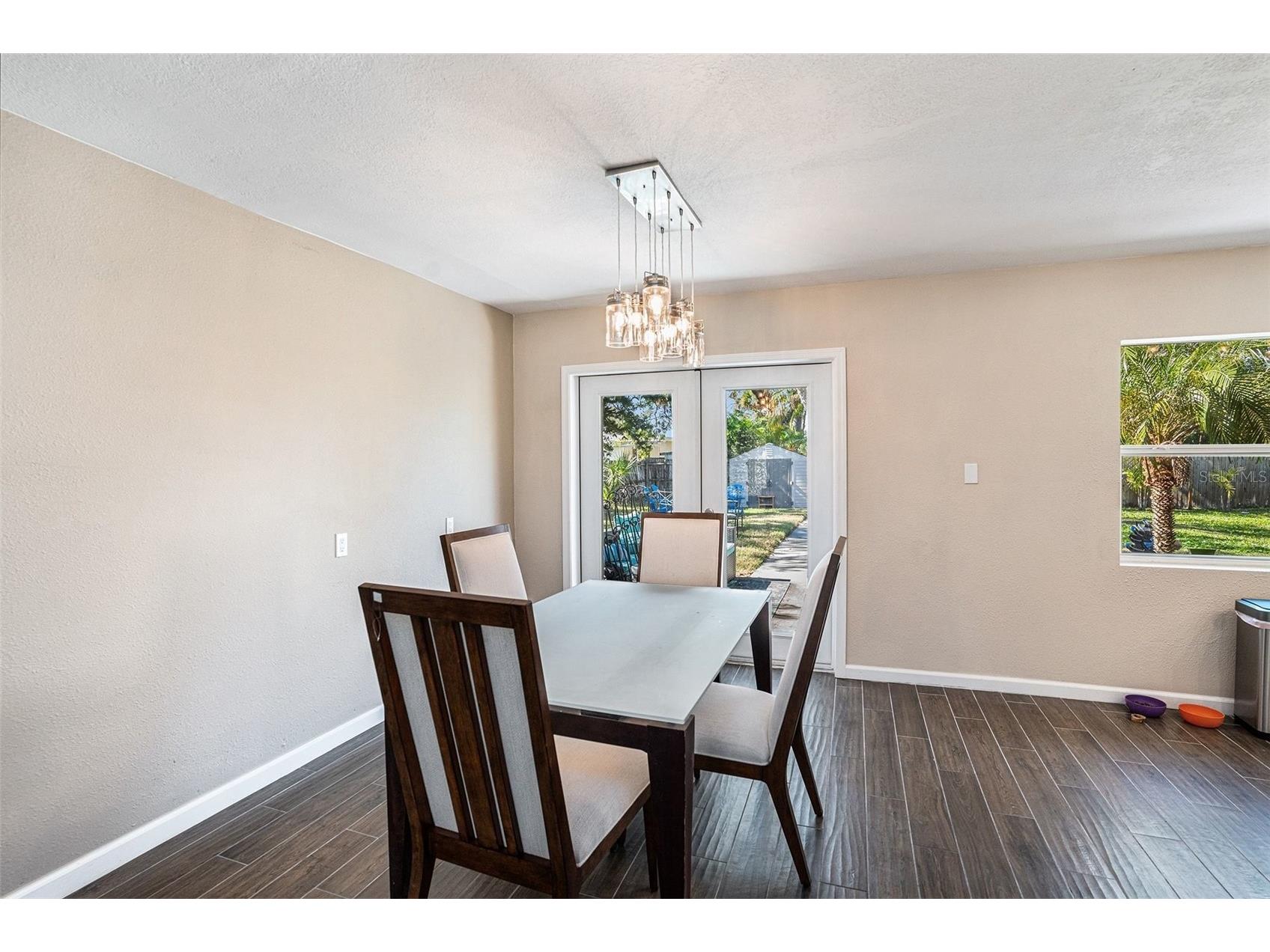 705 Bayshore Drive Tarpon Springs FL 34689 TB8456024 image11