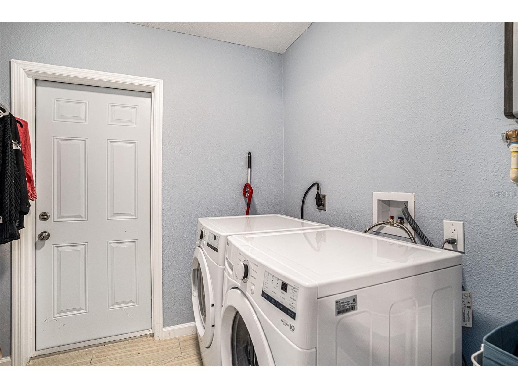 705 Bayshore Drive Tarpon Springs FL 34689 TB8456024 image16