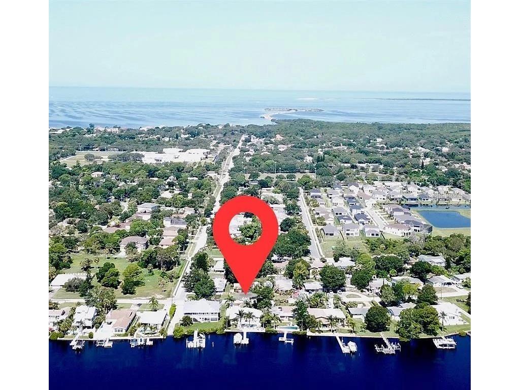 705 Bayshore Drive Tarpon Springs FL 34689 TB8456024 image3