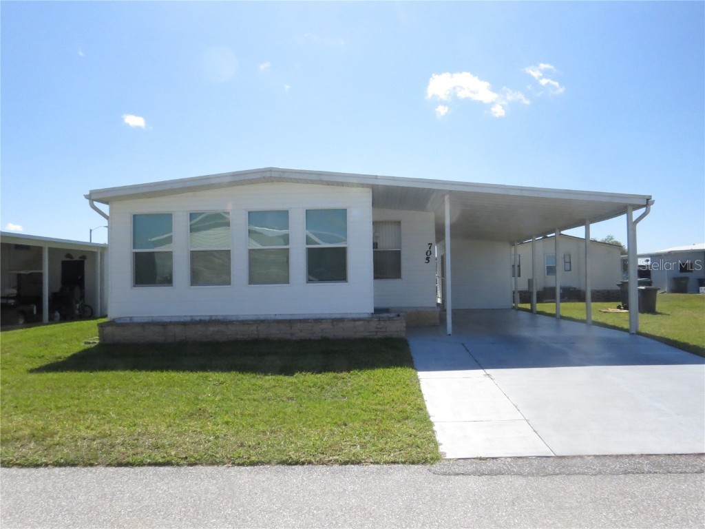 705 Blackburn Boulevard North Port FL 34287 A4664125 image1