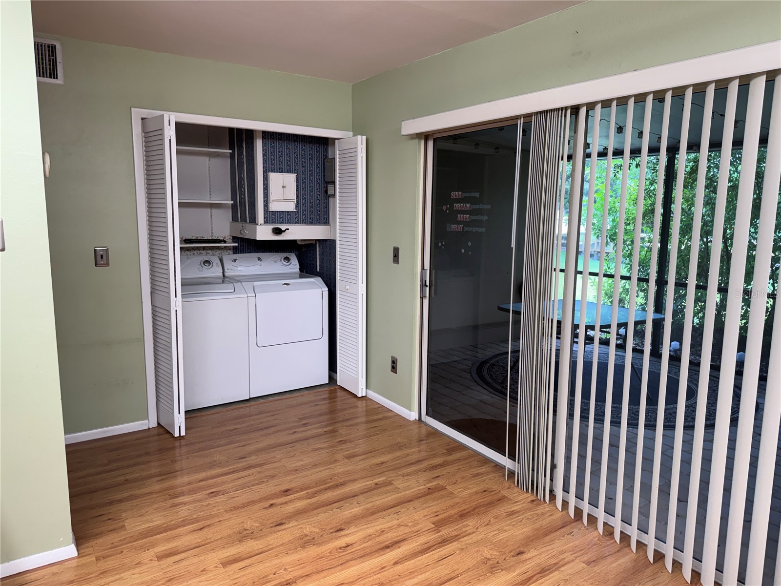 705 Bough Avenue Clearwater FL 33760 TB8516834 image8