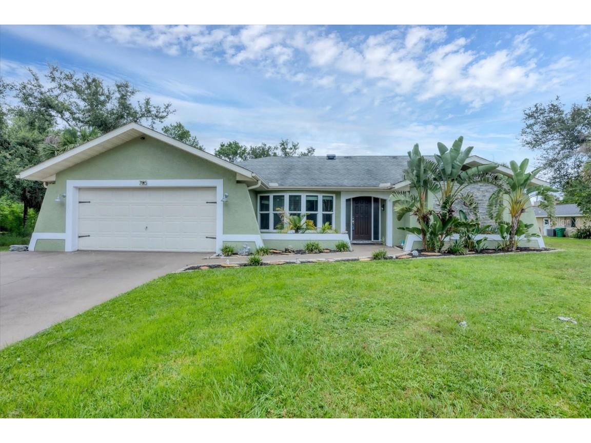 705 Chevy Chase Street NW Port Charlotte FL 33948 D6138913 image1