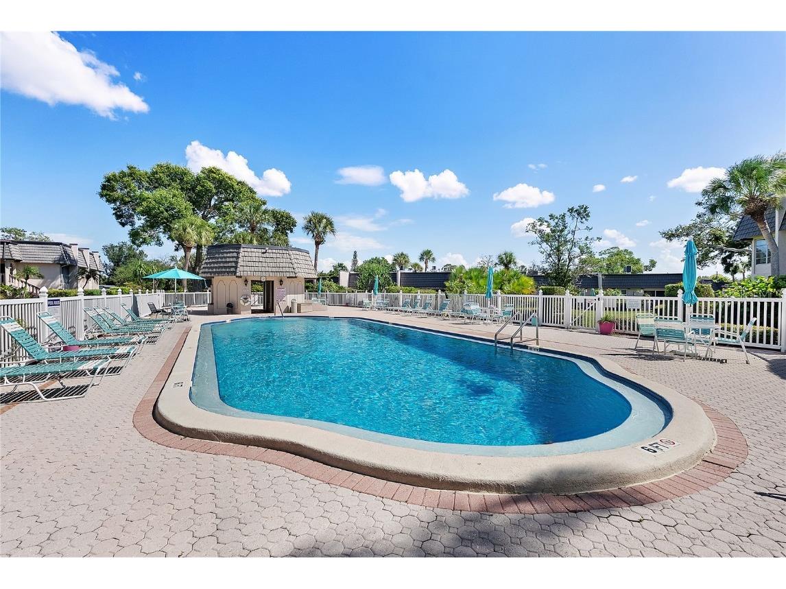 705 Cordova Green Seminole FL 33777 TB8435437 image34