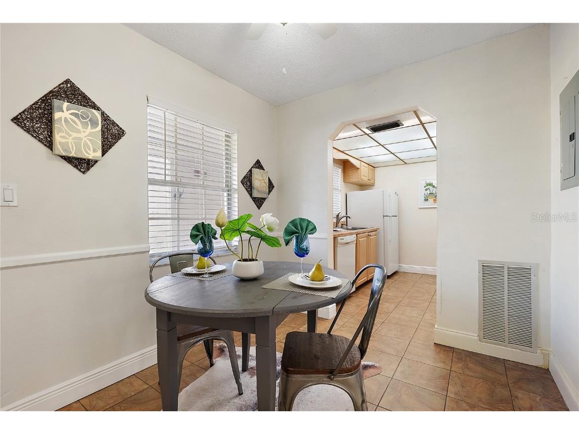 705 Cordova Green Seminole FL 33777 TB8435437 image5