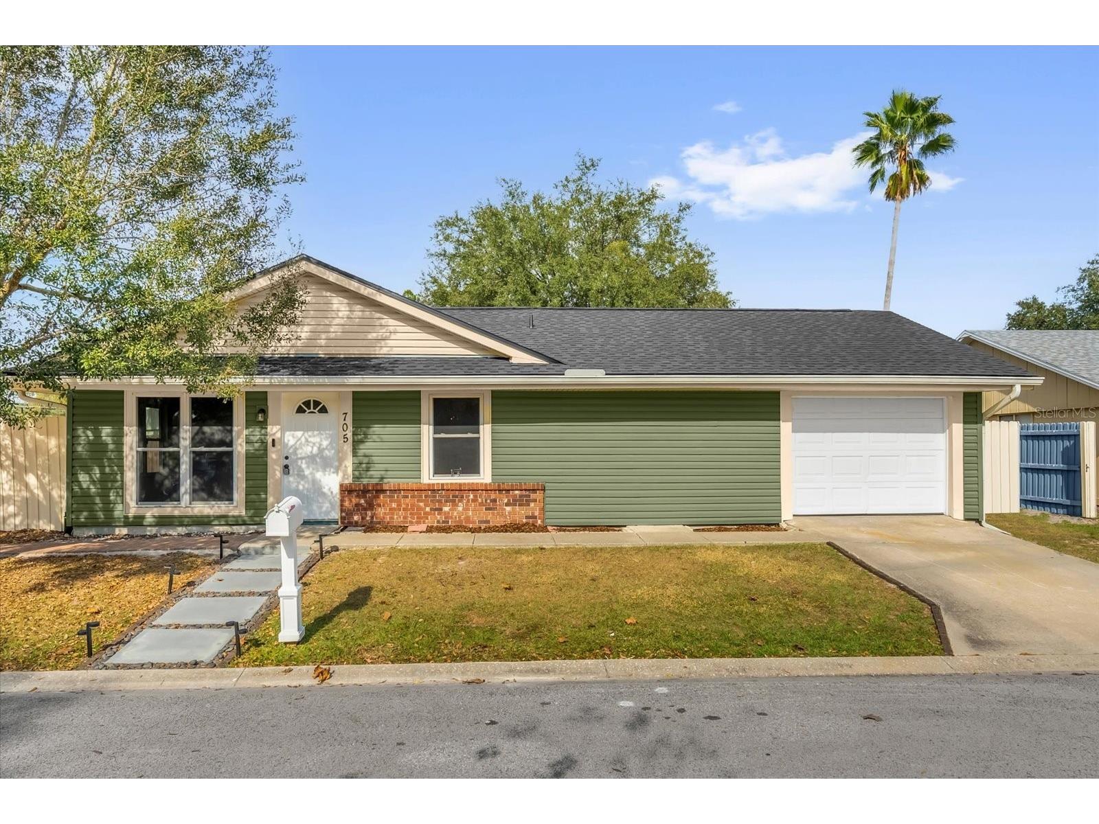 705 Crestwood Way Winter Springs FL 32708 O6366158 image1