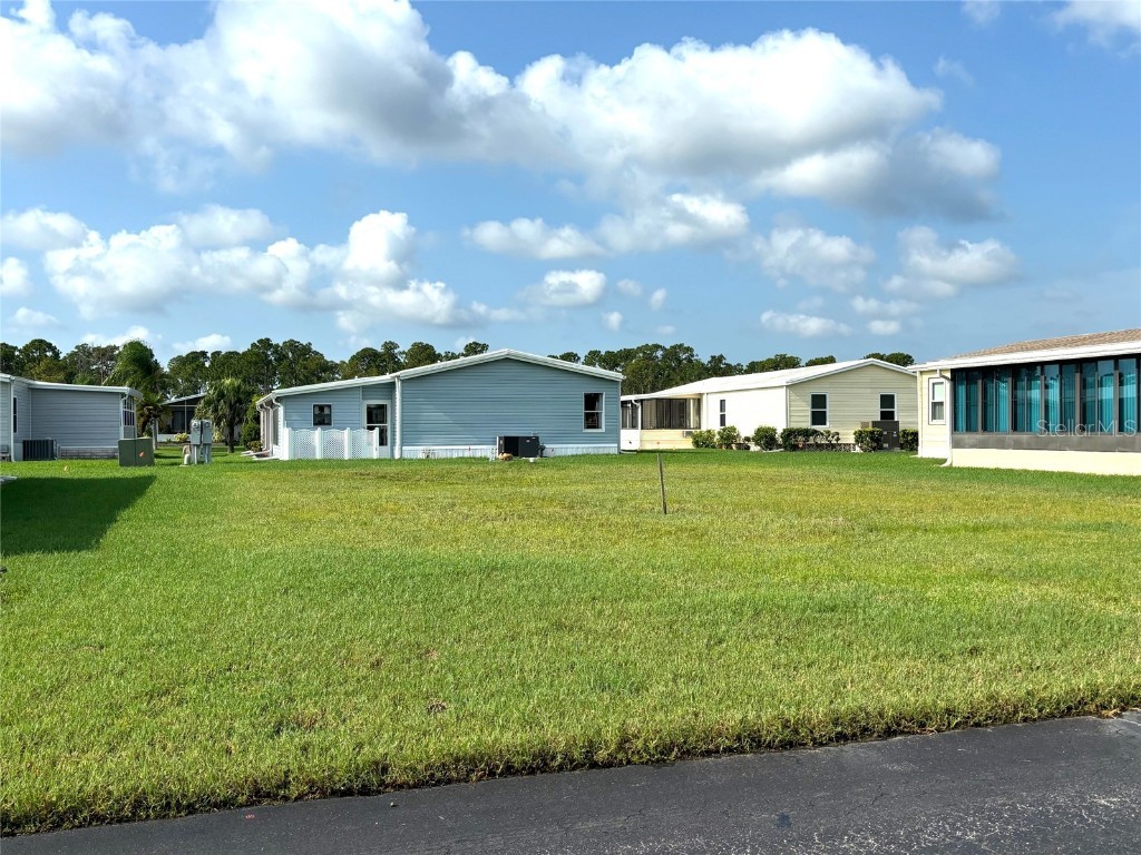 705 Del Luna Drive North Port FL 34287 TB8331957 image1