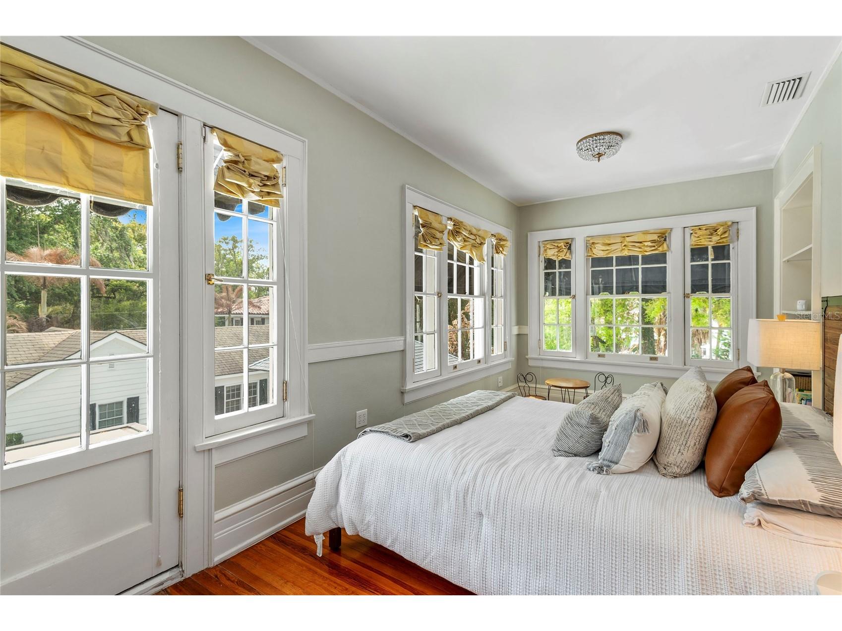 705 Delaney Avenue Orlando FL 32801 O6382619 image26