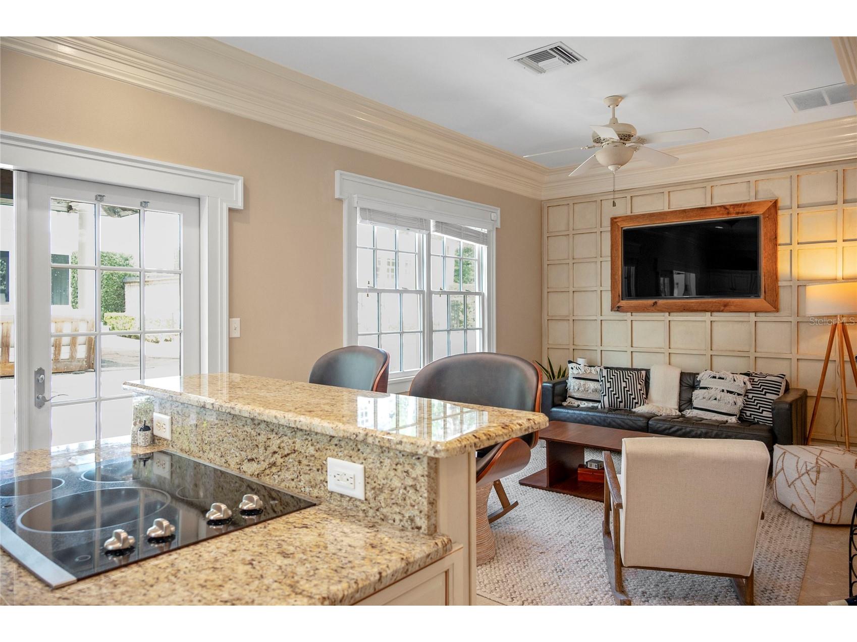 705 Delaney Avenue Orlando FL 32801 O6382619 image48