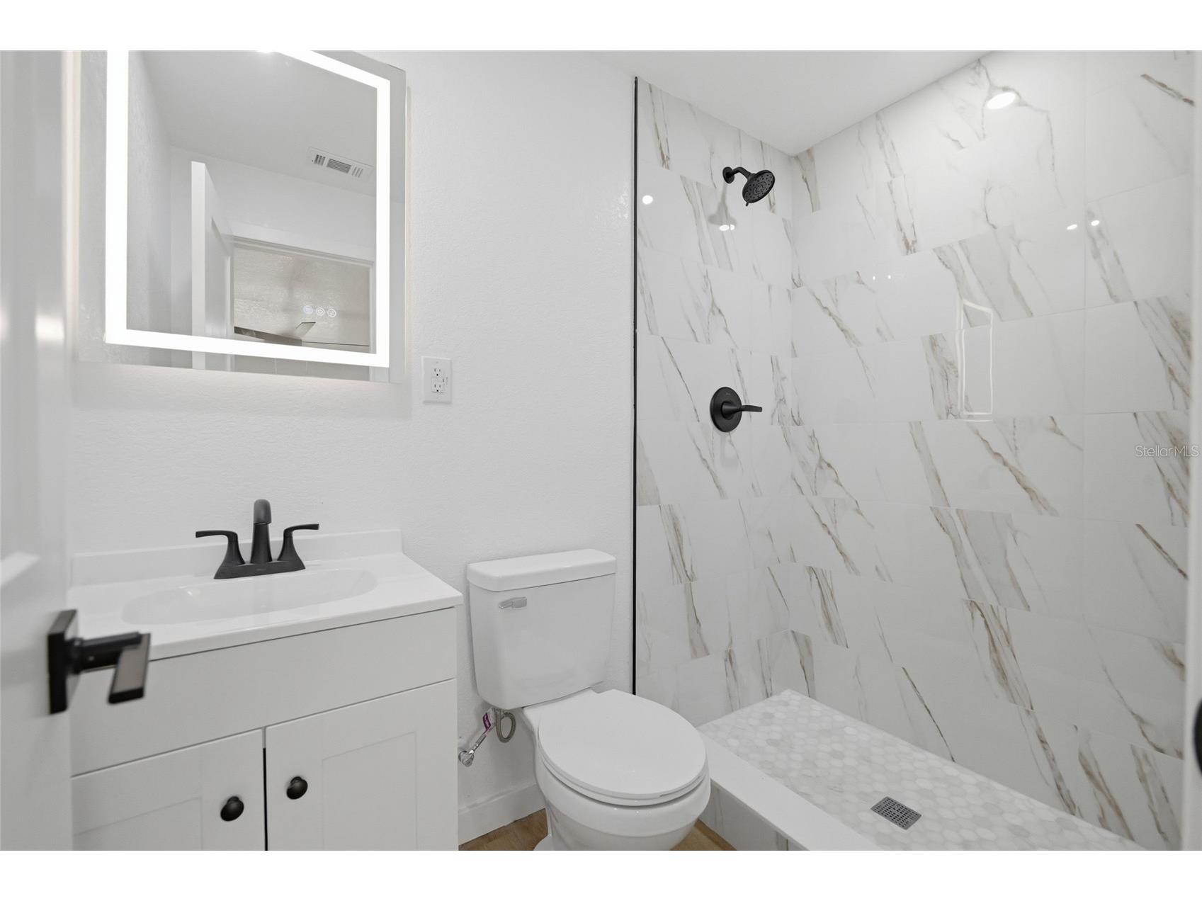 705 E 126th Avenue Tampa FL 33612 TB8513550 image15