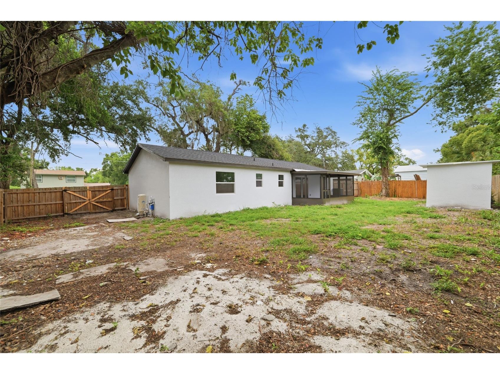 705 E 126th Avenue Tampa FL 33612 TB8513550 image28