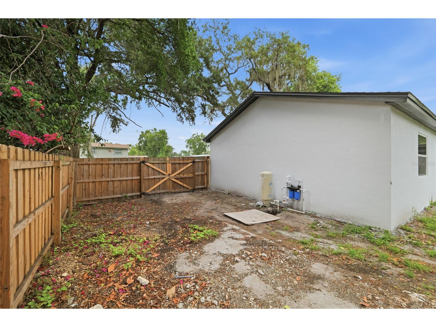 705 E 126th Avenue Tampa FL 33612 TB8513550 image29