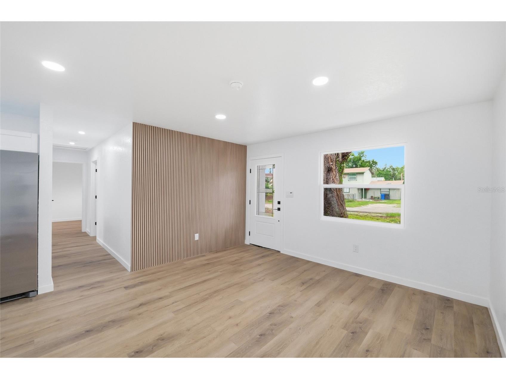 705 E 126th Avenue Tampa FL 33612 TB8513550 image8