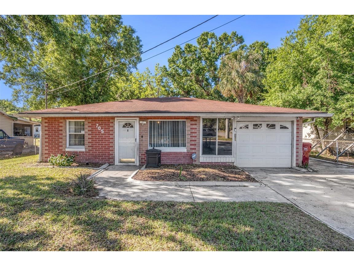 705 E Alabama Street Plant City FL 33563 TB8376825 image1