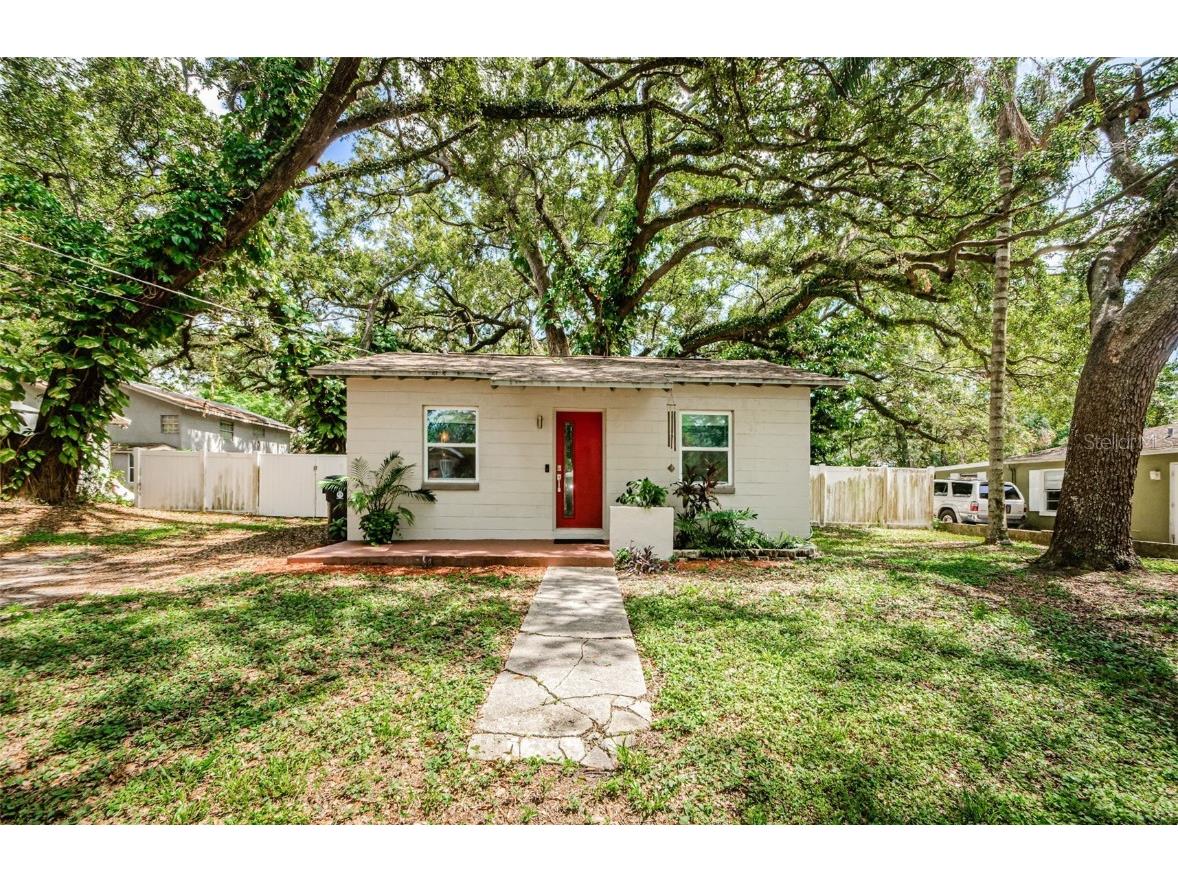 705 E Crenshaw Street Tampa FL 33604 U8207434 image1