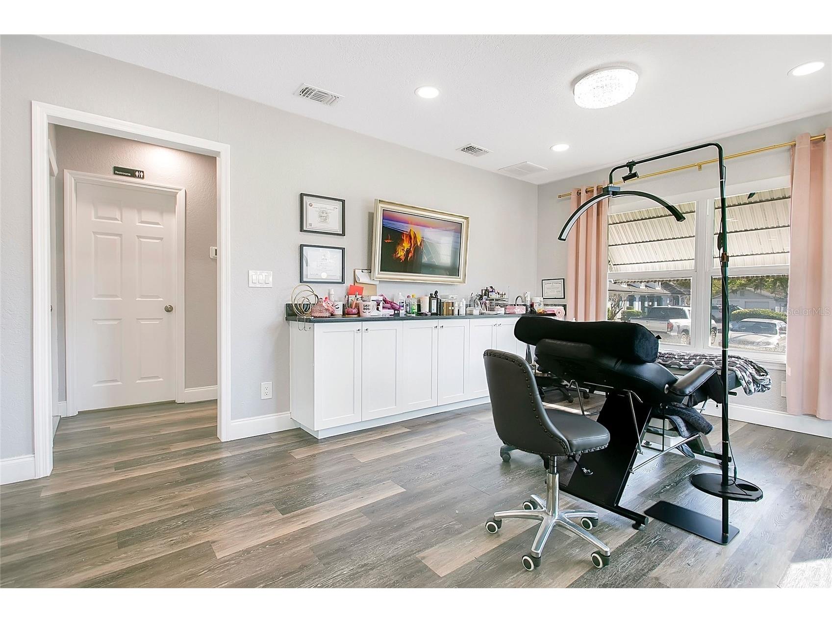 705 E Michigan Street Orlando FL 32806 O6390393 image11