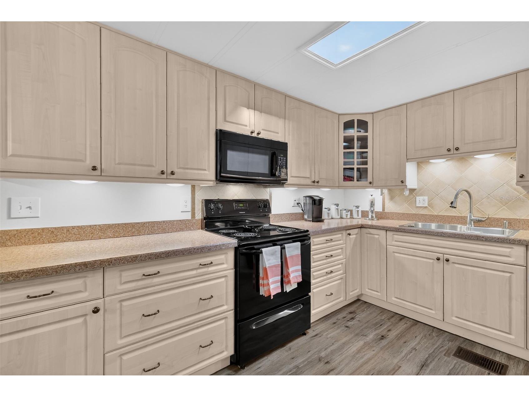 705 Falcon Drive Tavares FL 32778 G5107076 image15