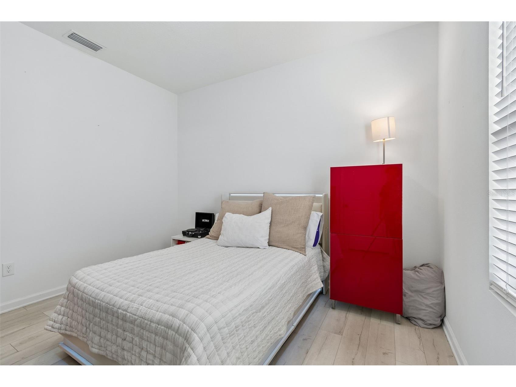 705 Garden Oaks Square Seffner FL 33584 TB8501872 image45