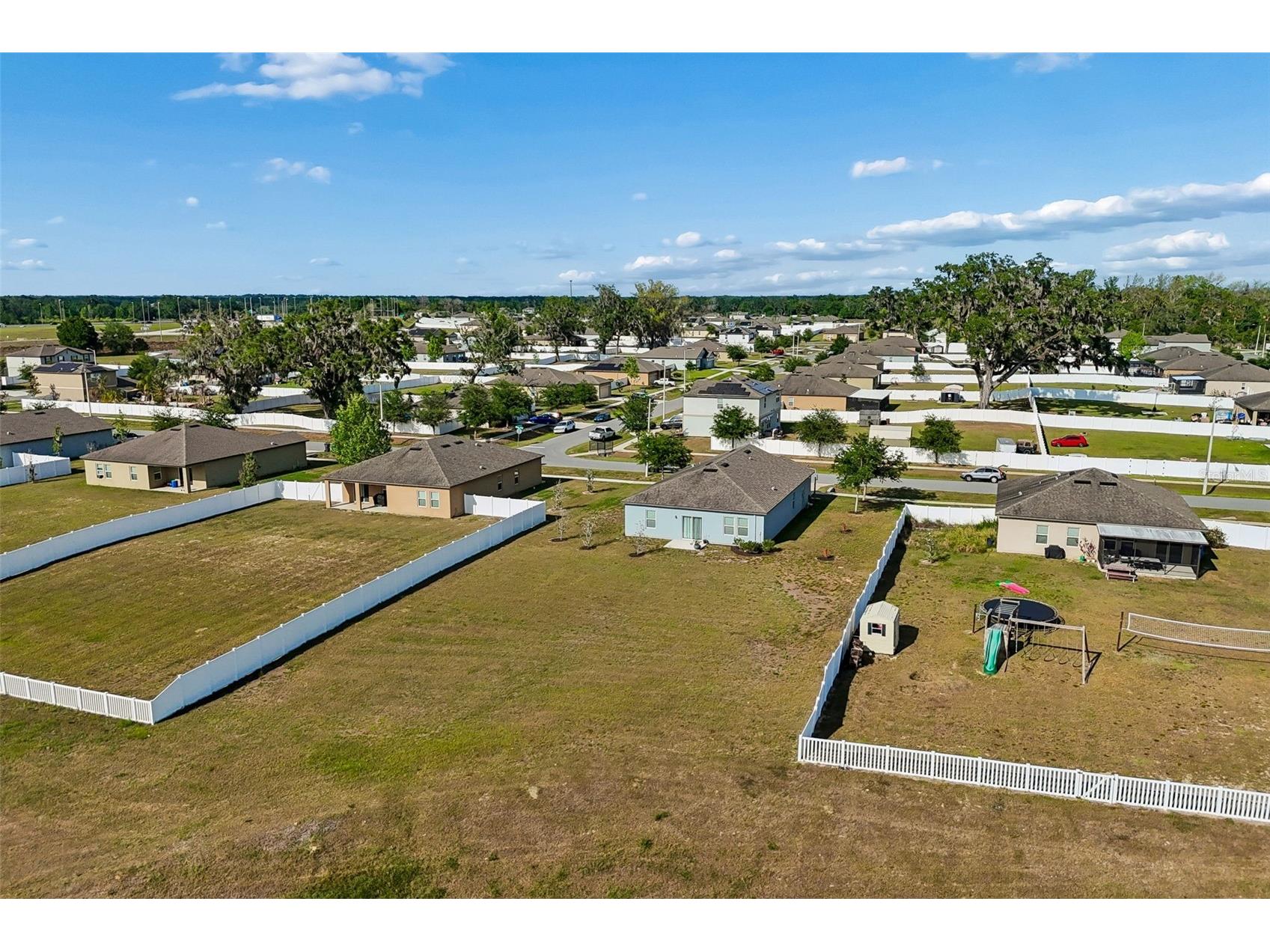 705 Garden Oaks Square Seffner FL 33584 TB8501872 image64