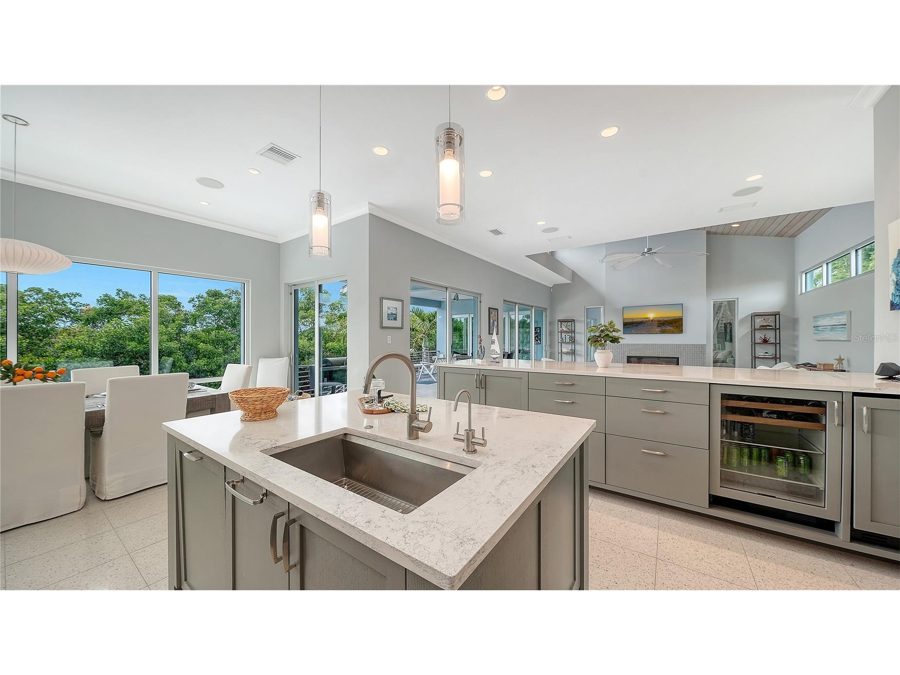 705 Jungle Queen Way Longboat Key FL 34228 A4696488 image31