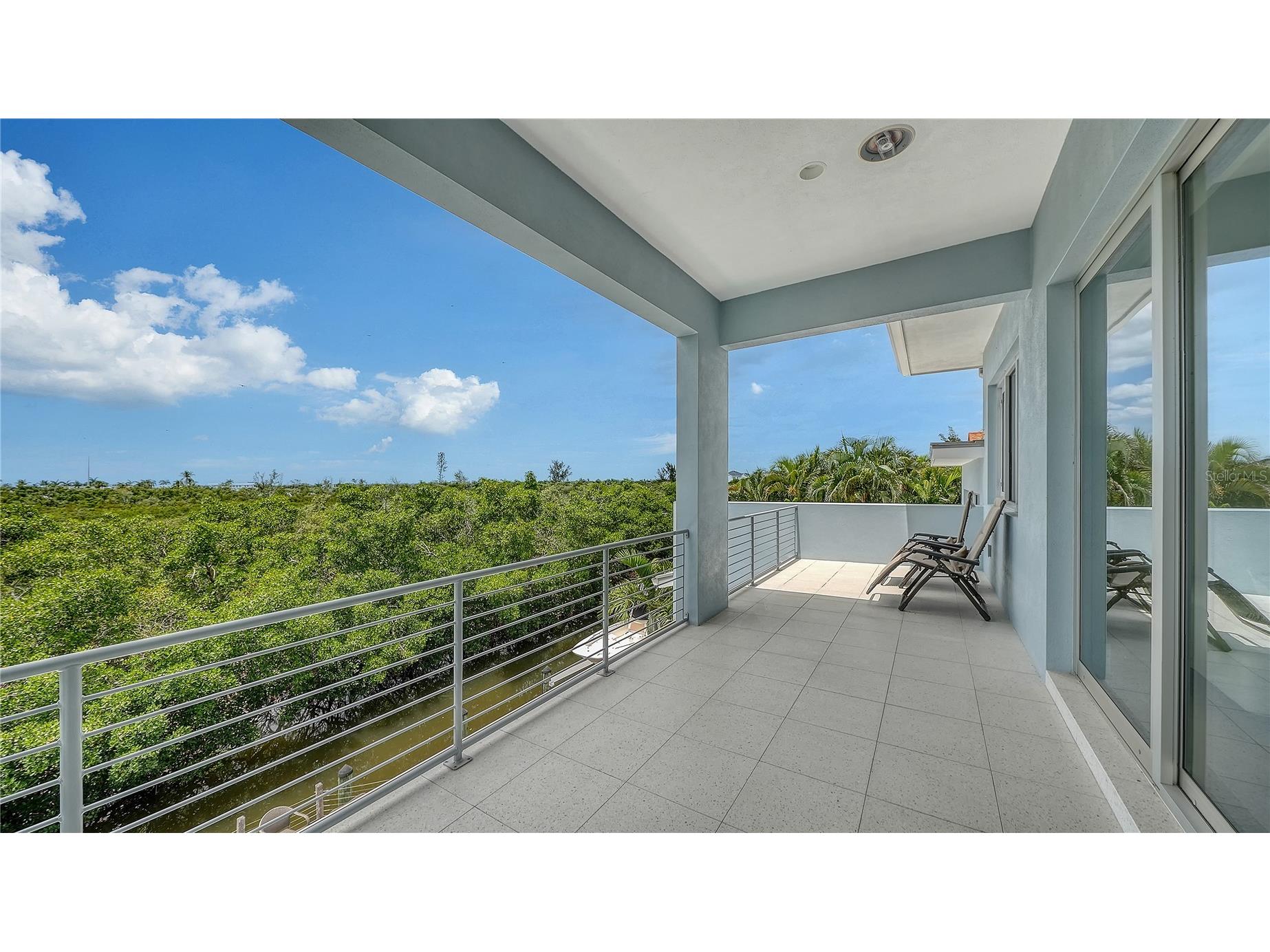 705 Jungle Queen Way Longboat Key FL 34228 A4696488 image36