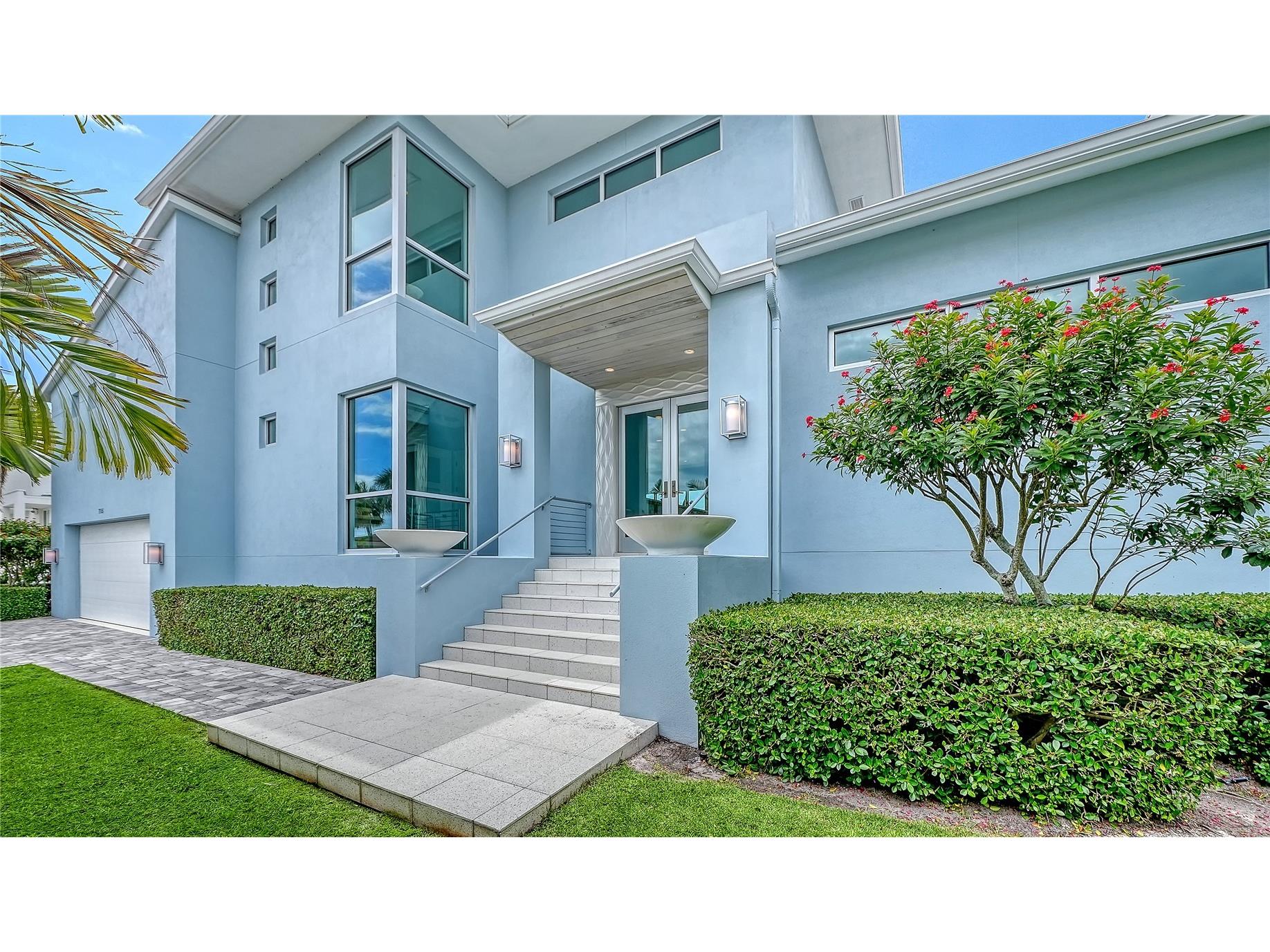 705 Jungle Queen Way Longboat Key FL 34228 A4696488 image4