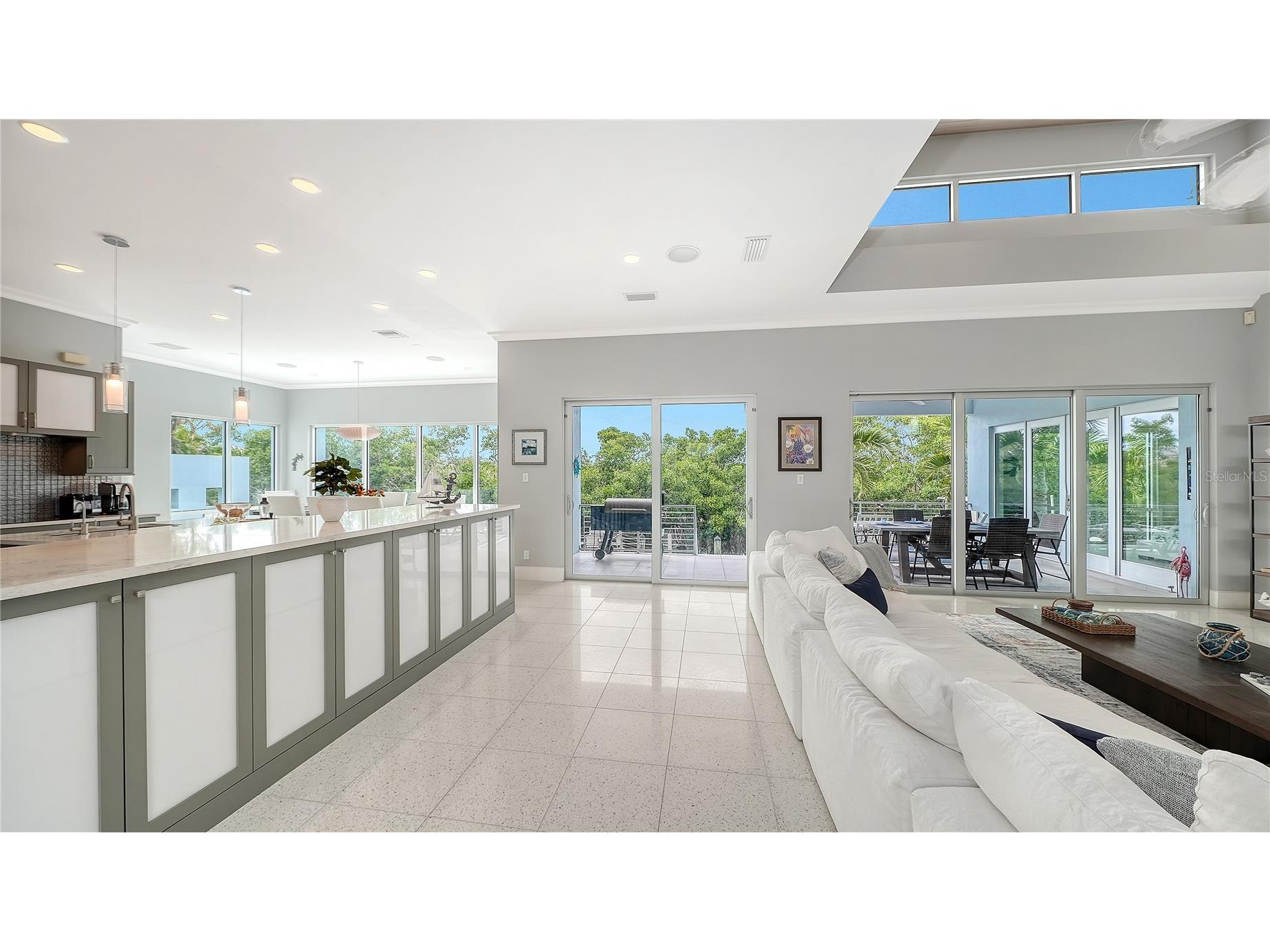 705 Jungle Queen Way Longboat Key FL 34228 A4696488 image6