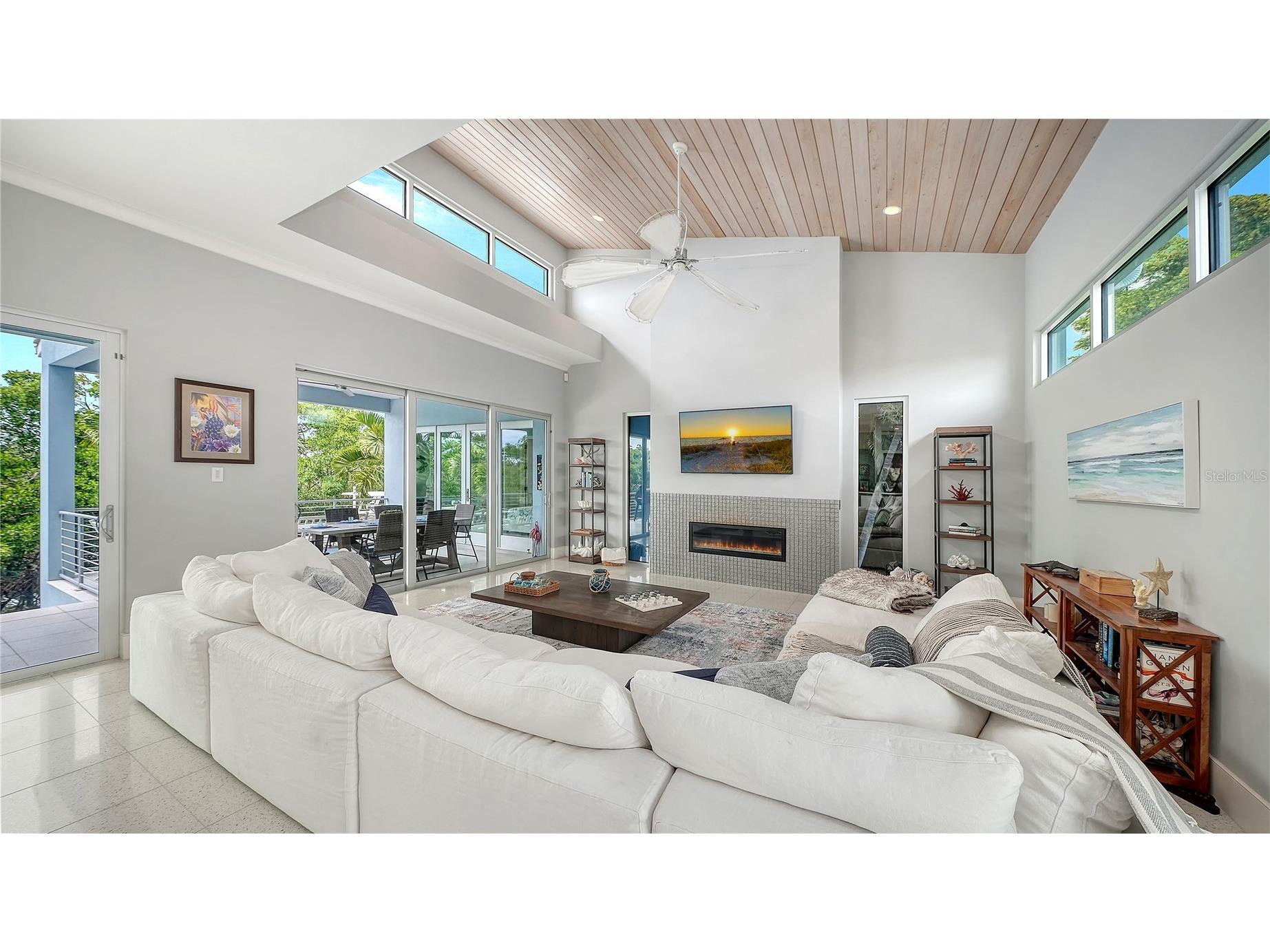 705 Jungle Queen Way Longboat Key FL 34228 A4696488 image7
