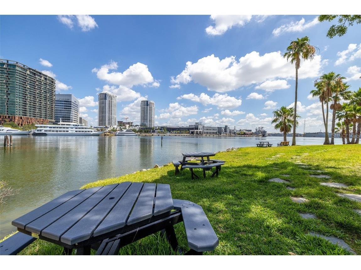 705 Mainsail Drive #705 Tampa FL 33602 TB8405496 image34