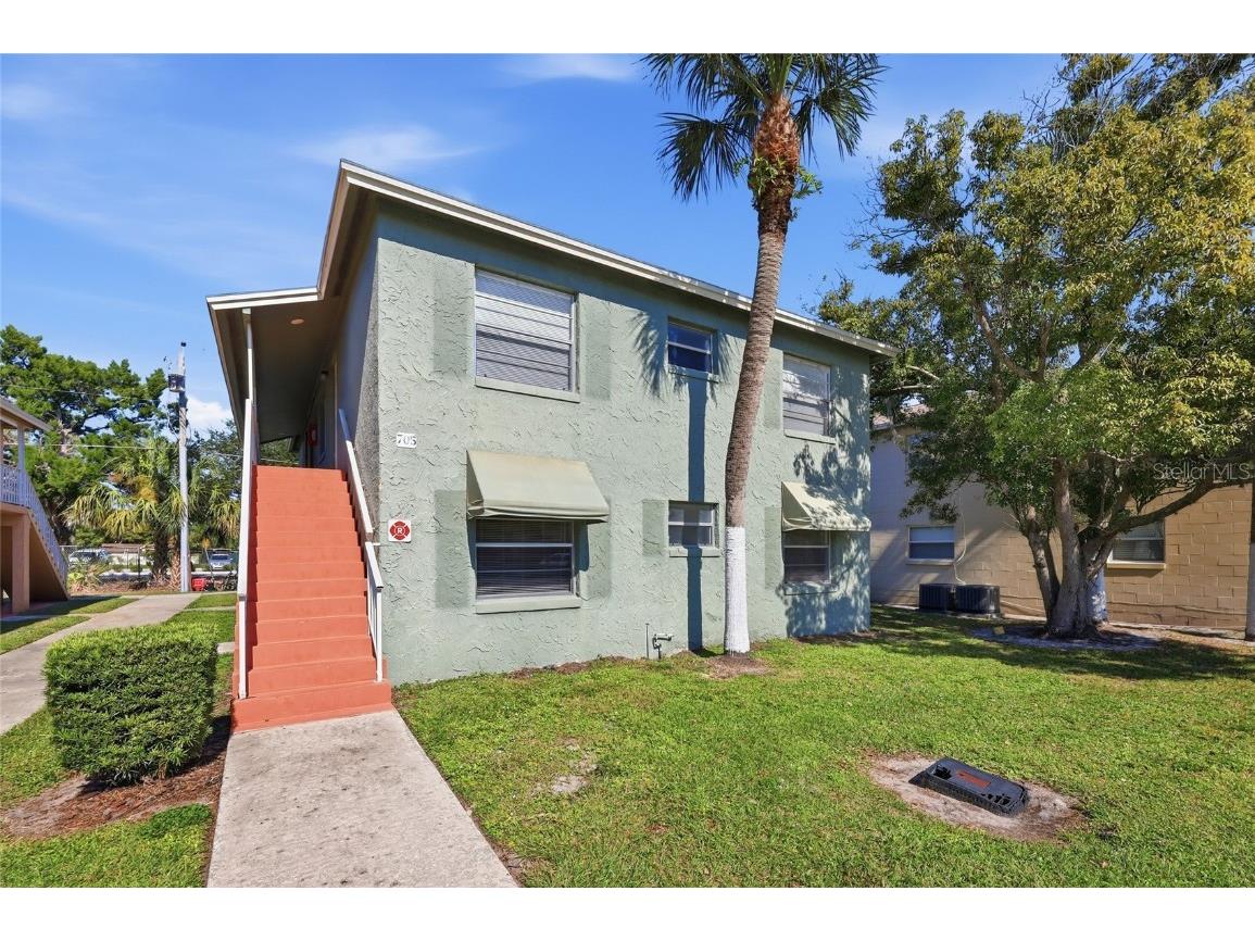 705 Michigan Court #1-4 Saint Cloud FL 34769 O6361320 image2
