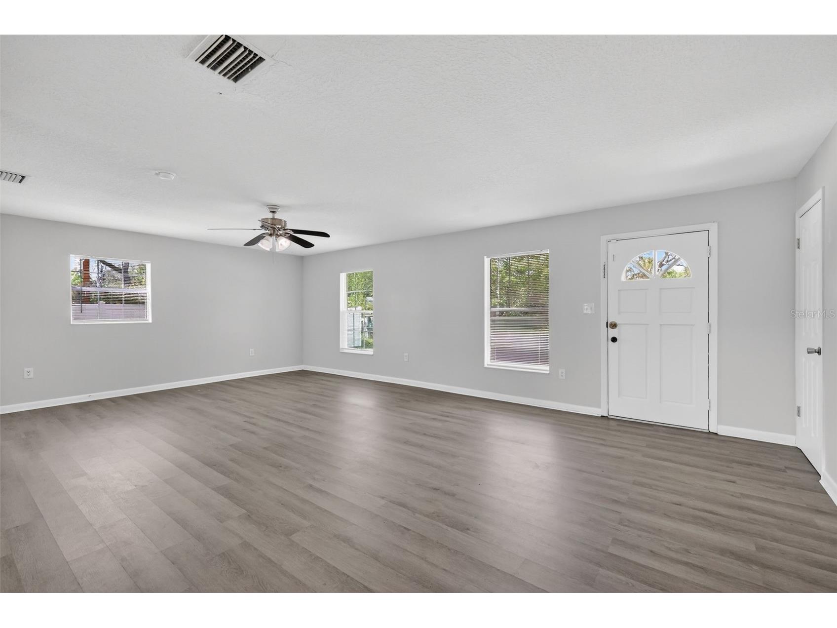 705 Mike Avenue Fruitland Park FL 34731 G5101834 image5