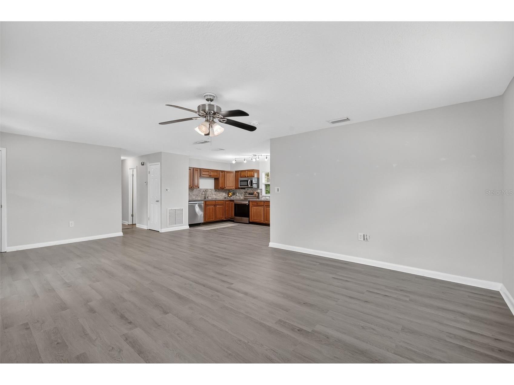 705 Mike Avenue Fruitland Park FL 34731 G5101834 image7