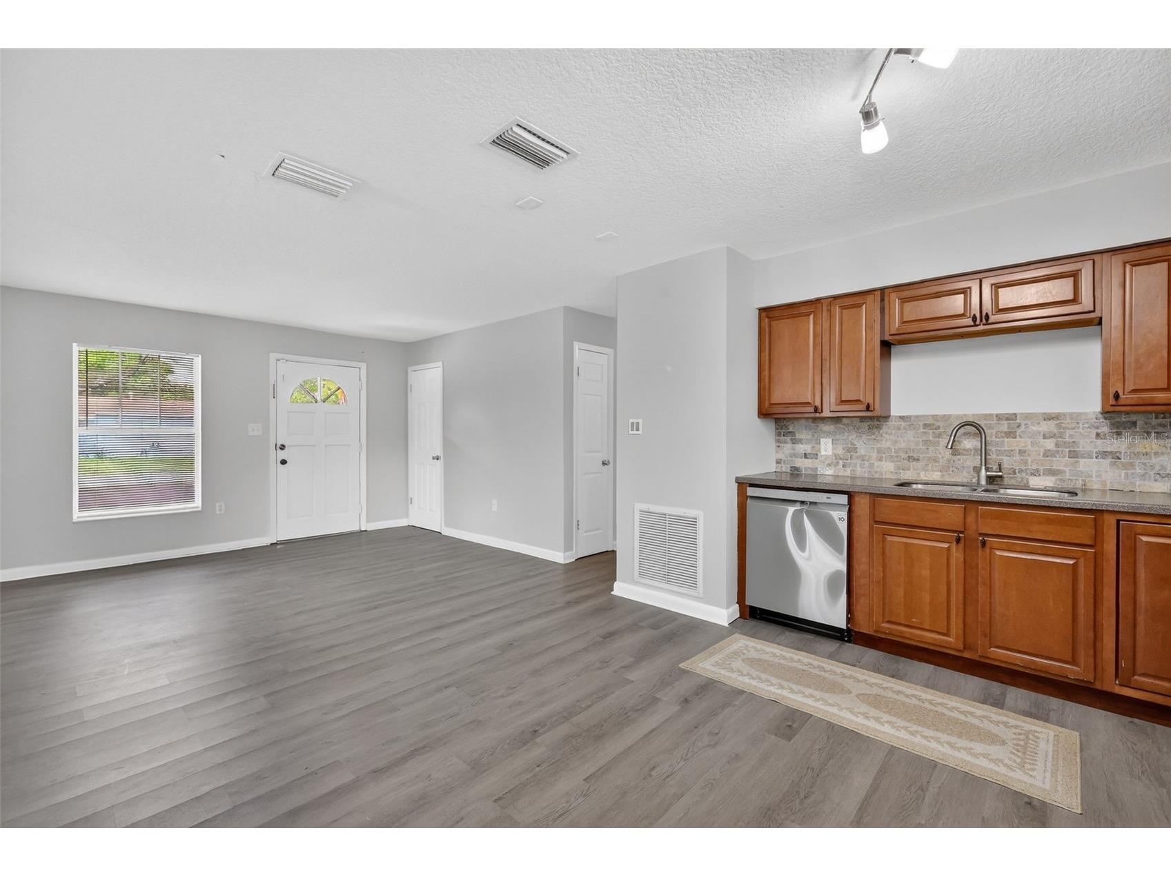 705 Mike Avenue Fruitland Park FL 34731 G5101834 image9