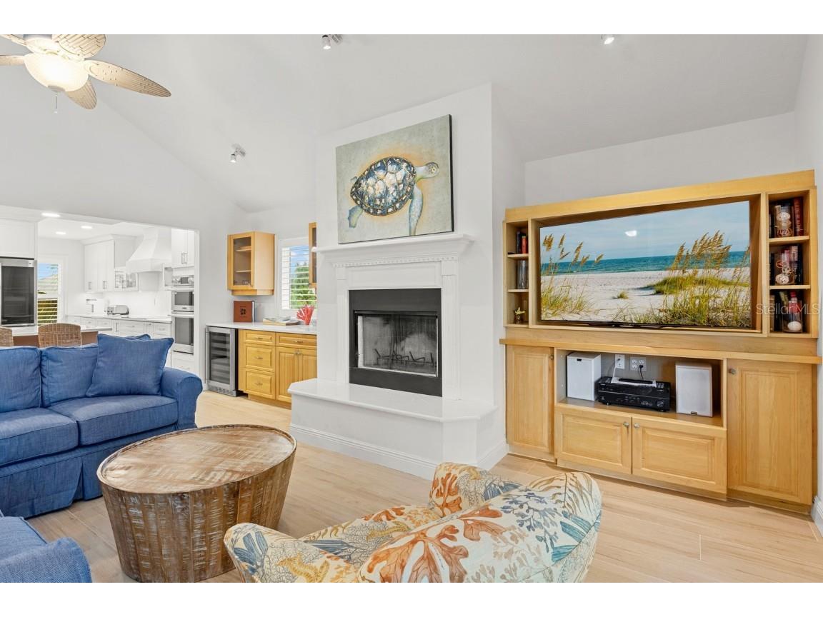 705 N Shore Drive Anna Maria FL 34216 A4673613 image13