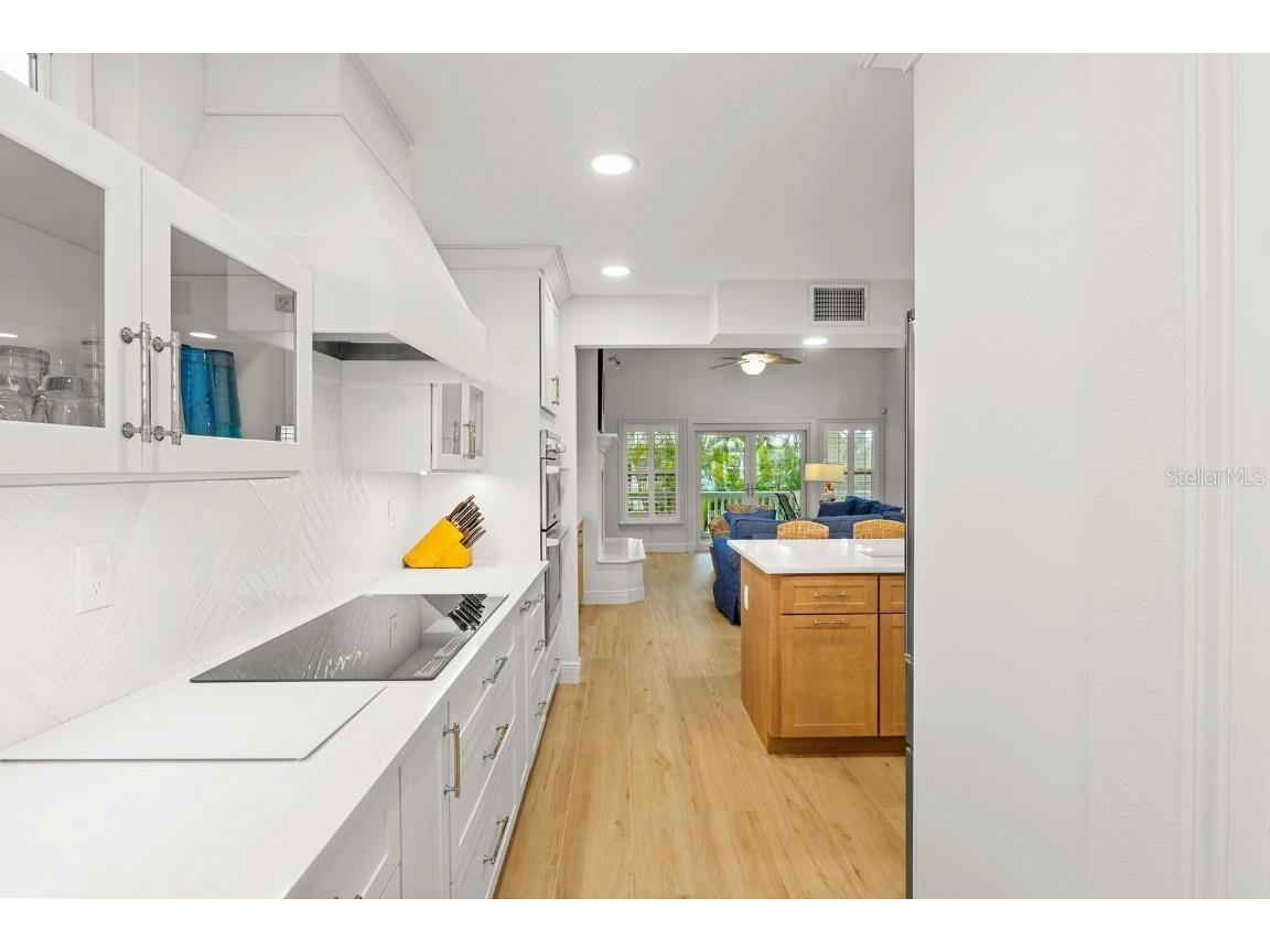 705 N Shore Drive Anna Maria FL 34216 A4673613 image25