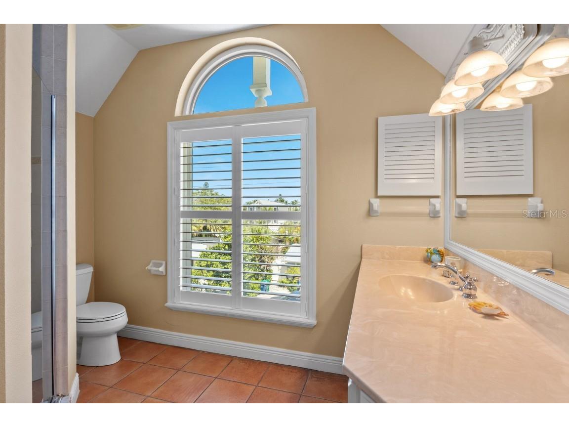 705 N Shore Drive Anna Maria FL 34216 A4673613 image46