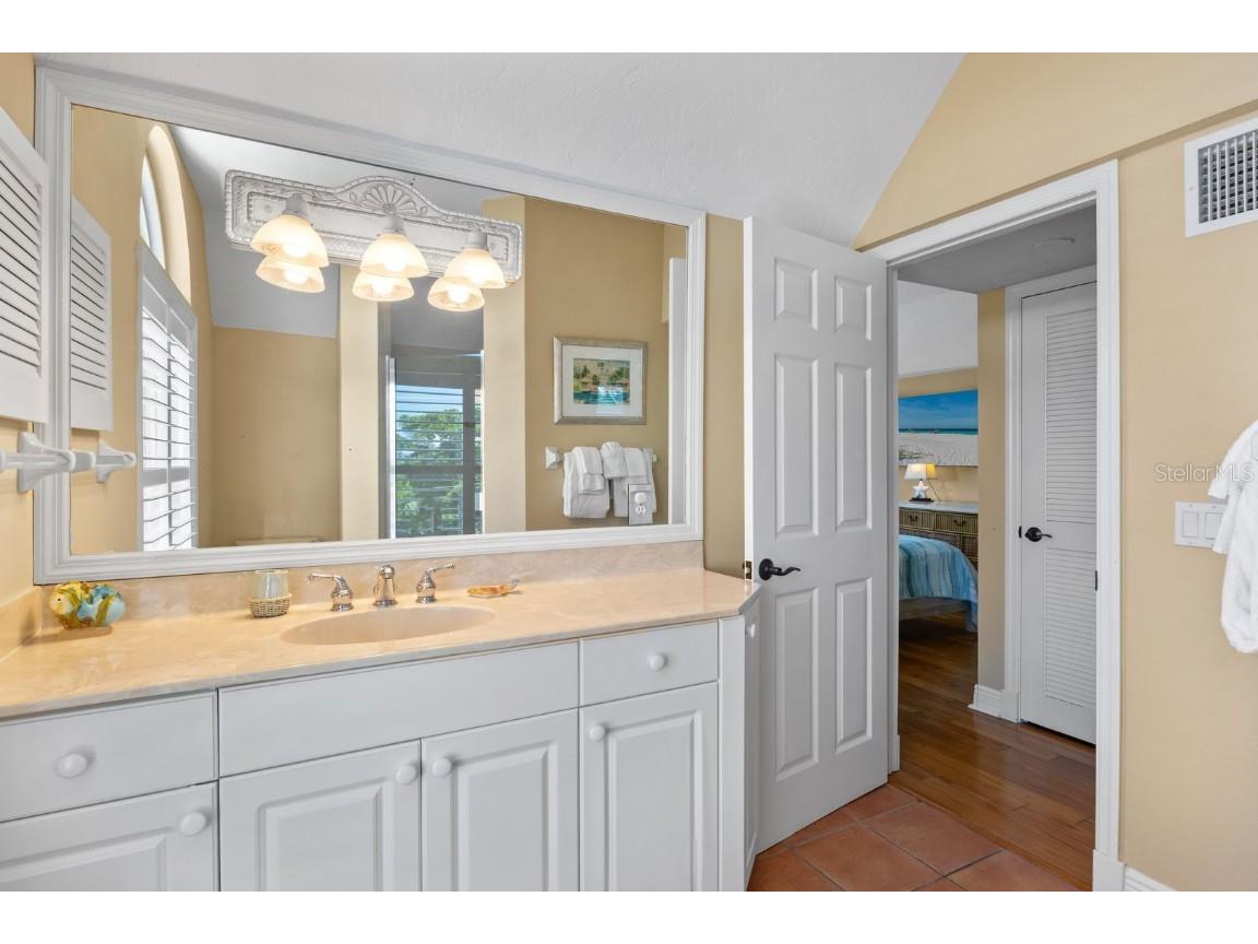 705 N Shore Drive Anna Maria FL 34216 A4673613 image47