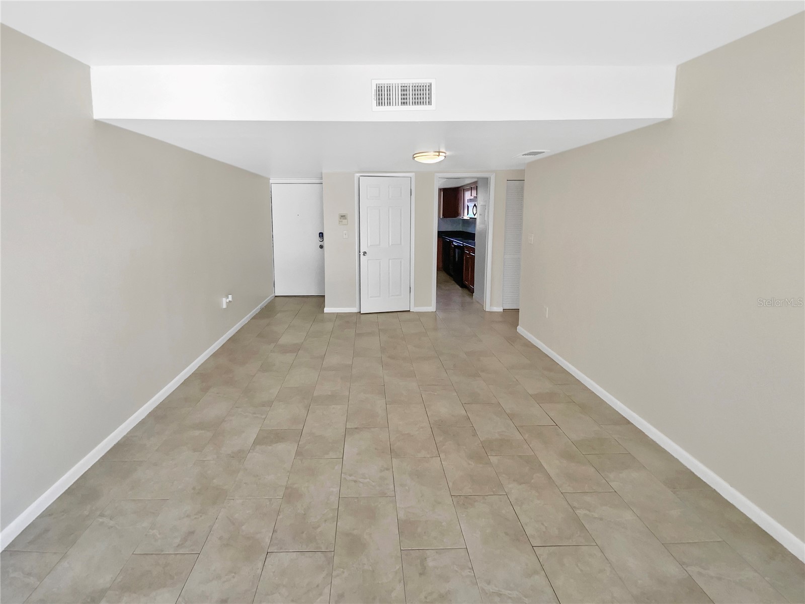 705 S Village Drive N #205 Saint Petersburg FL 33716 O6380803 image10