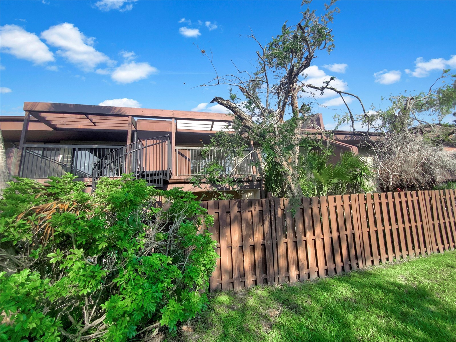 705 S Village Drive N #205 Saint Petersburg FL 33716 O6380803 image24